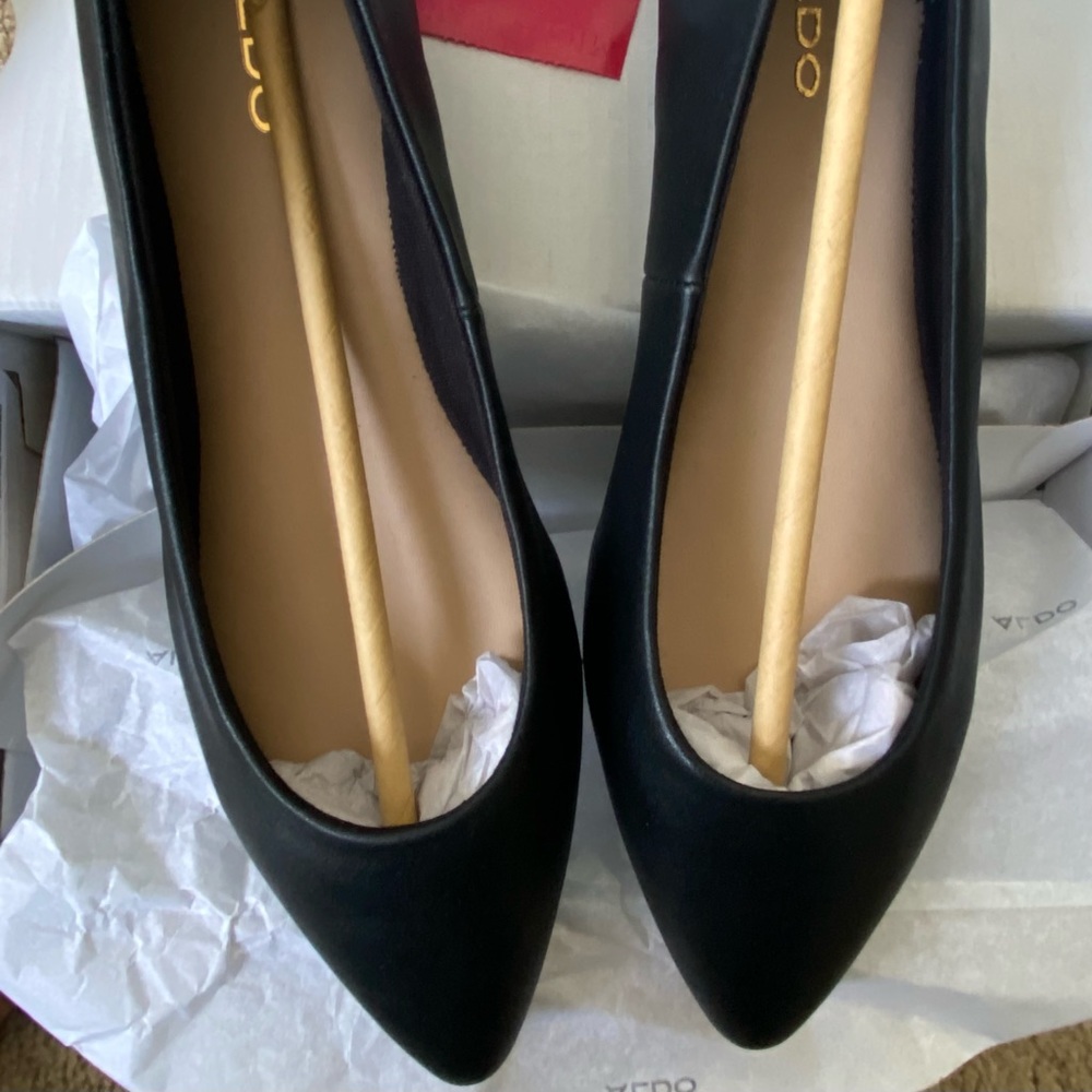 Aldo Black Flats, Slip On Size 6